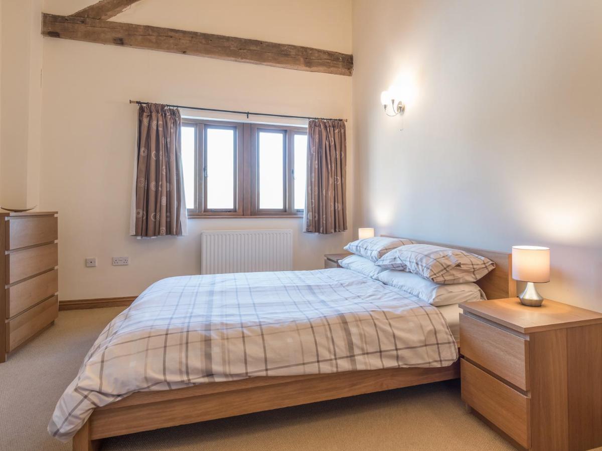 Glebe Barn Villa Caynham Exteriör bild