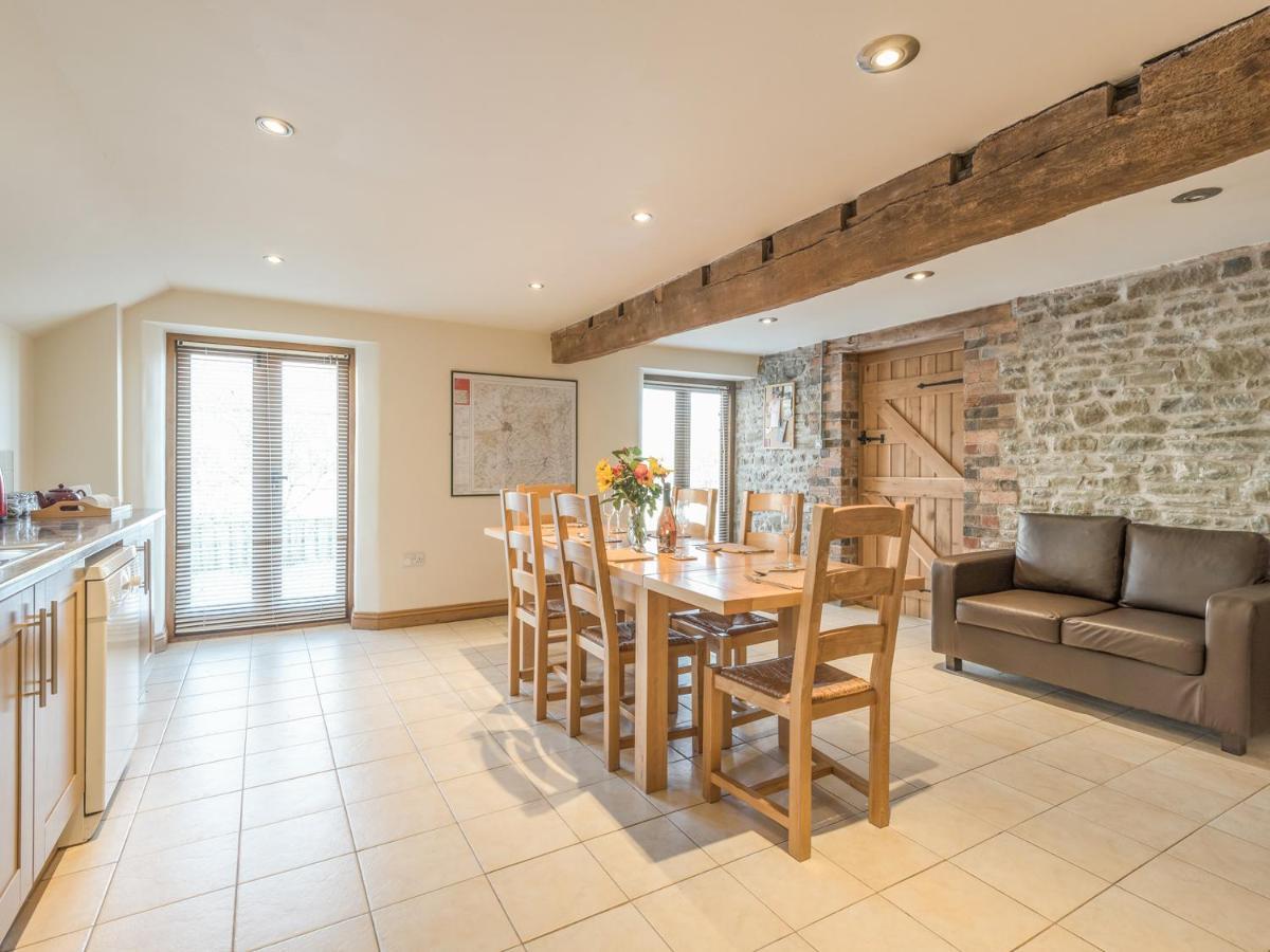 Glebe Barn Villa Caynham Exteriör bild